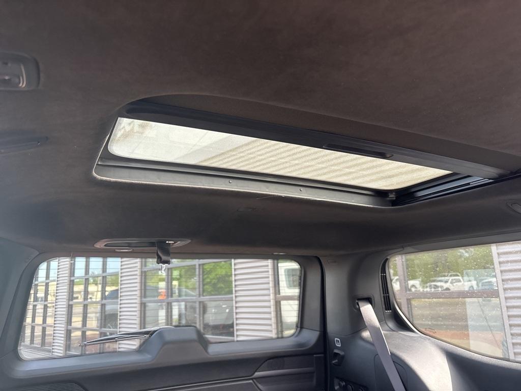 new 2025 Jeep Grand Wagoneer car, priced at $99,288