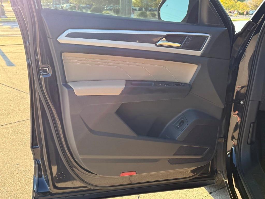 used 2021 Volkswagen Atlas Cross Sport car, priced at $24,881
