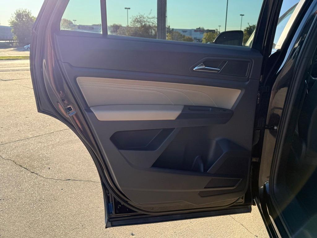 used 2021 Volkswagen Atlas Cross Sport car, priced at $24,881