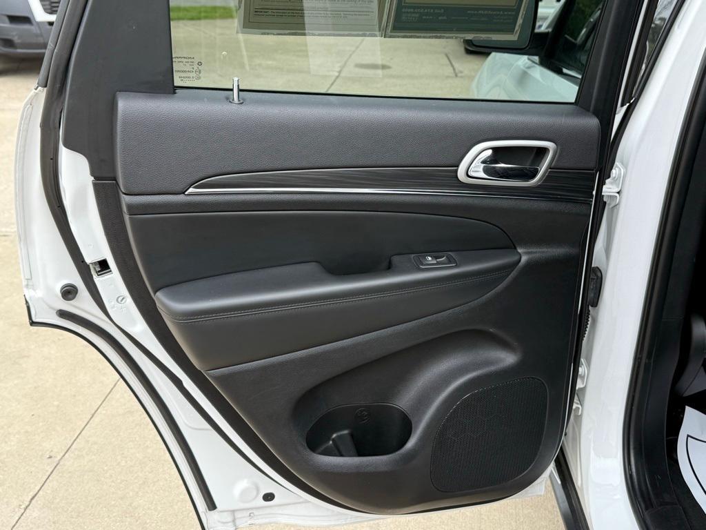 used 2022 Jeep Grand Cherokee WK car, priced at $28,325