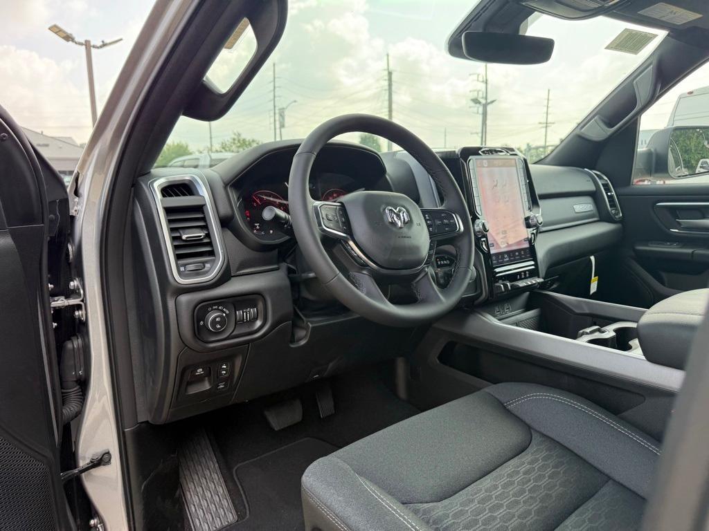 new 2025 Ram 1500 car, priced at $58,643
