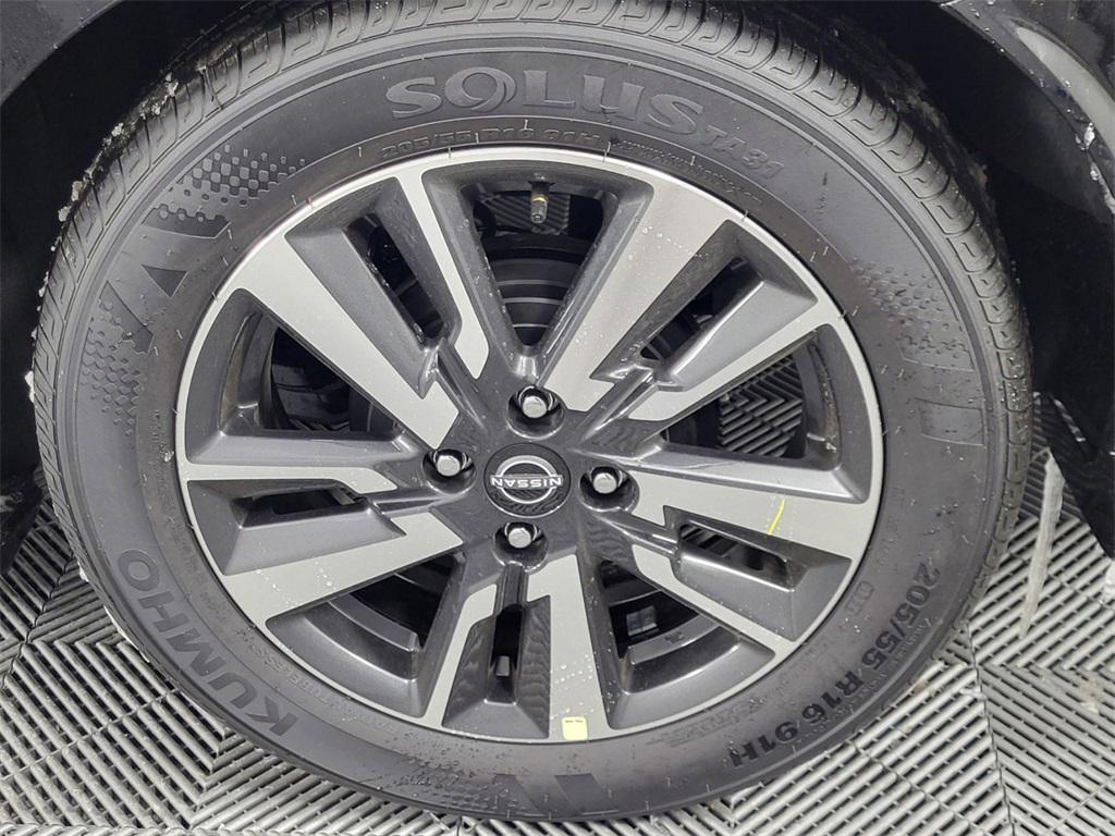 new 2025 Nissan Versa car, priced at $21,538