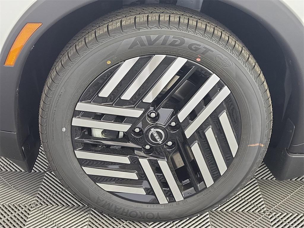 new 2026 Nissan Leaf car, priced at $37,555