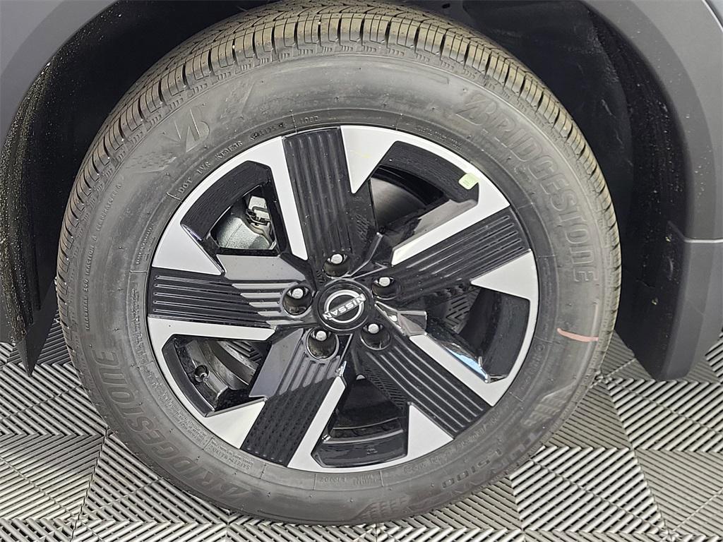 new 2026 Nissan Kicks car, priced at $28,129