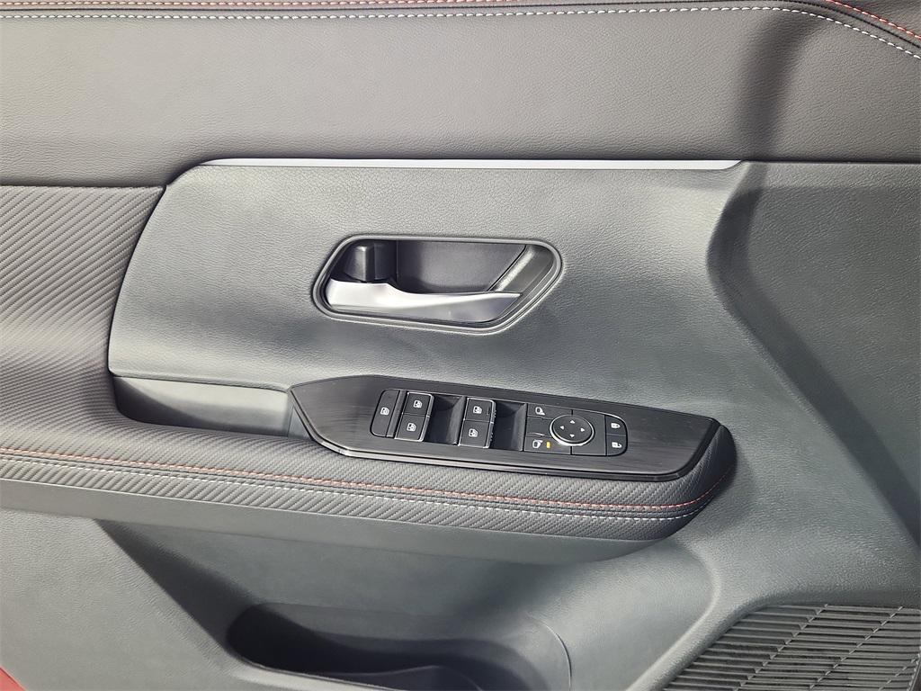 new 2026 Nissan Kicks car, priced at $31,712