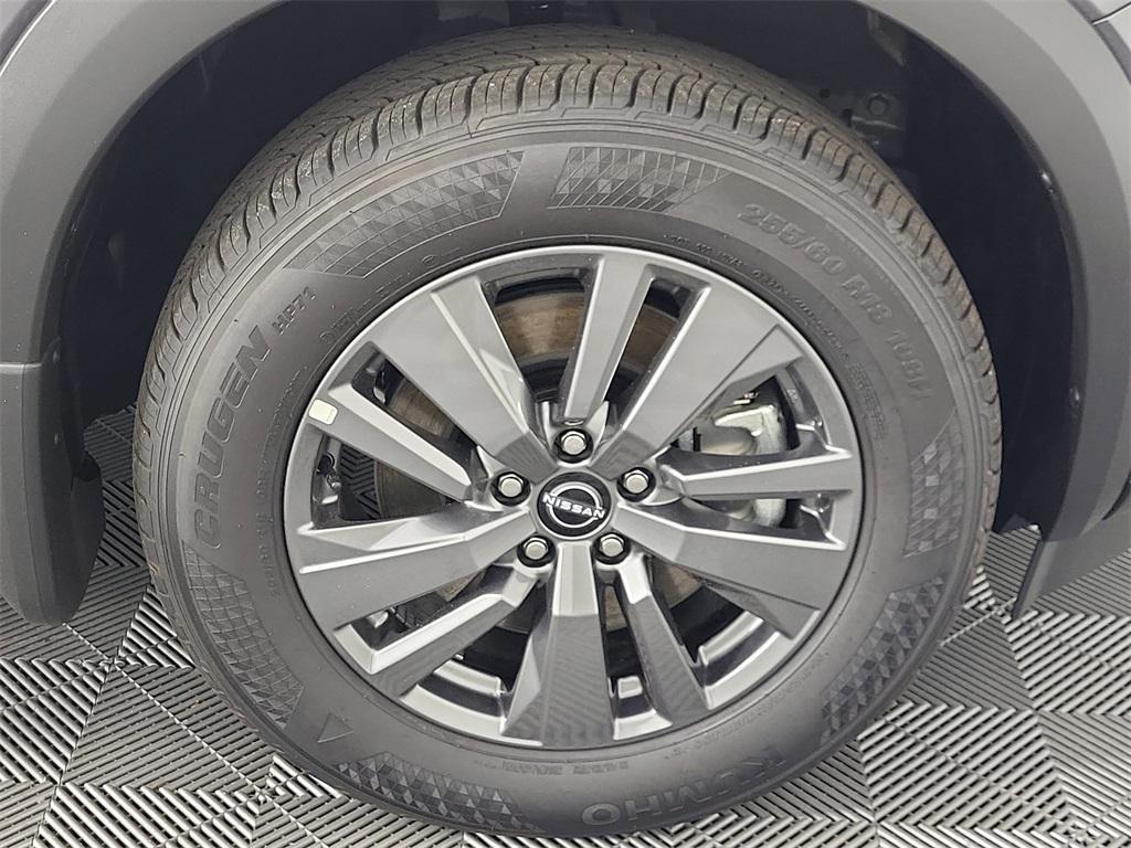 new 2025 Nissan Pathfinder car, priced at $43,074