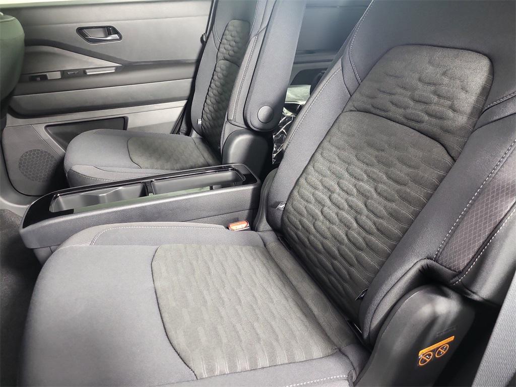 new 2025 Nissan Pathfinder car, priced at $43,074