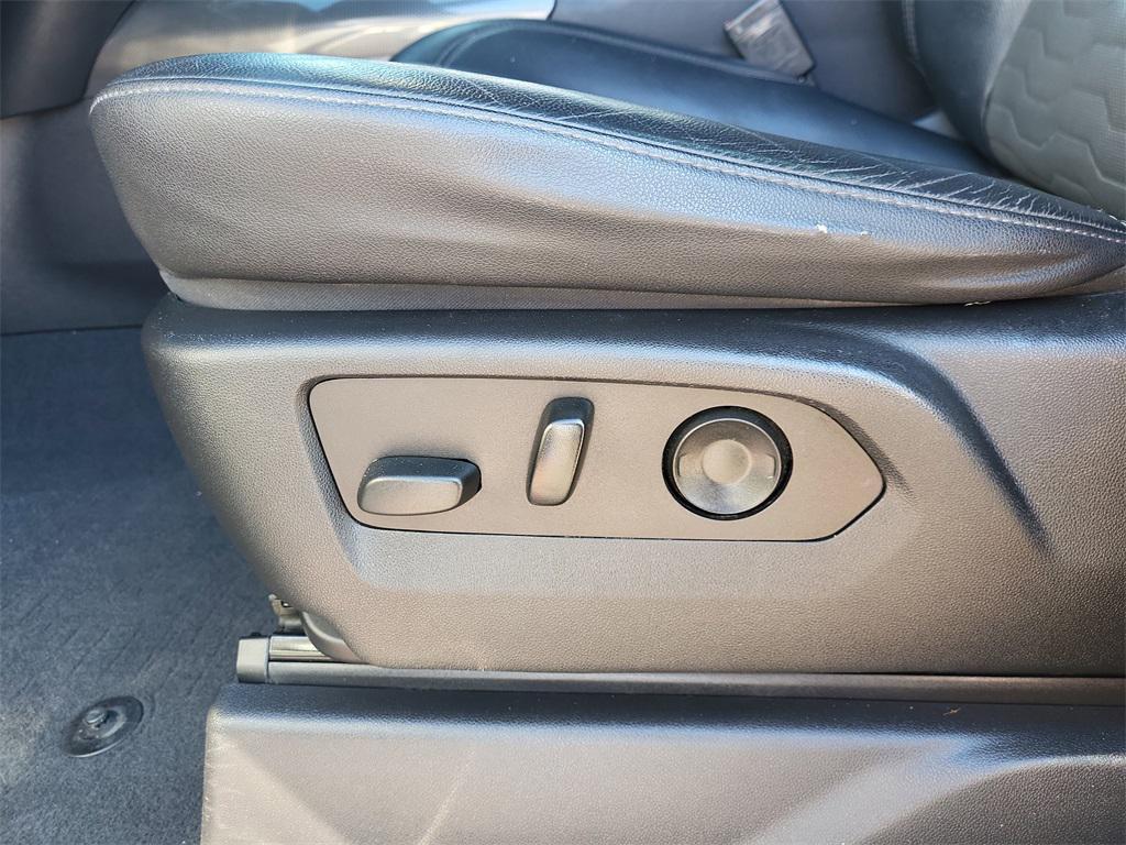 used 2022 Chevrolet Silverado 1500 car, priced at $51,500