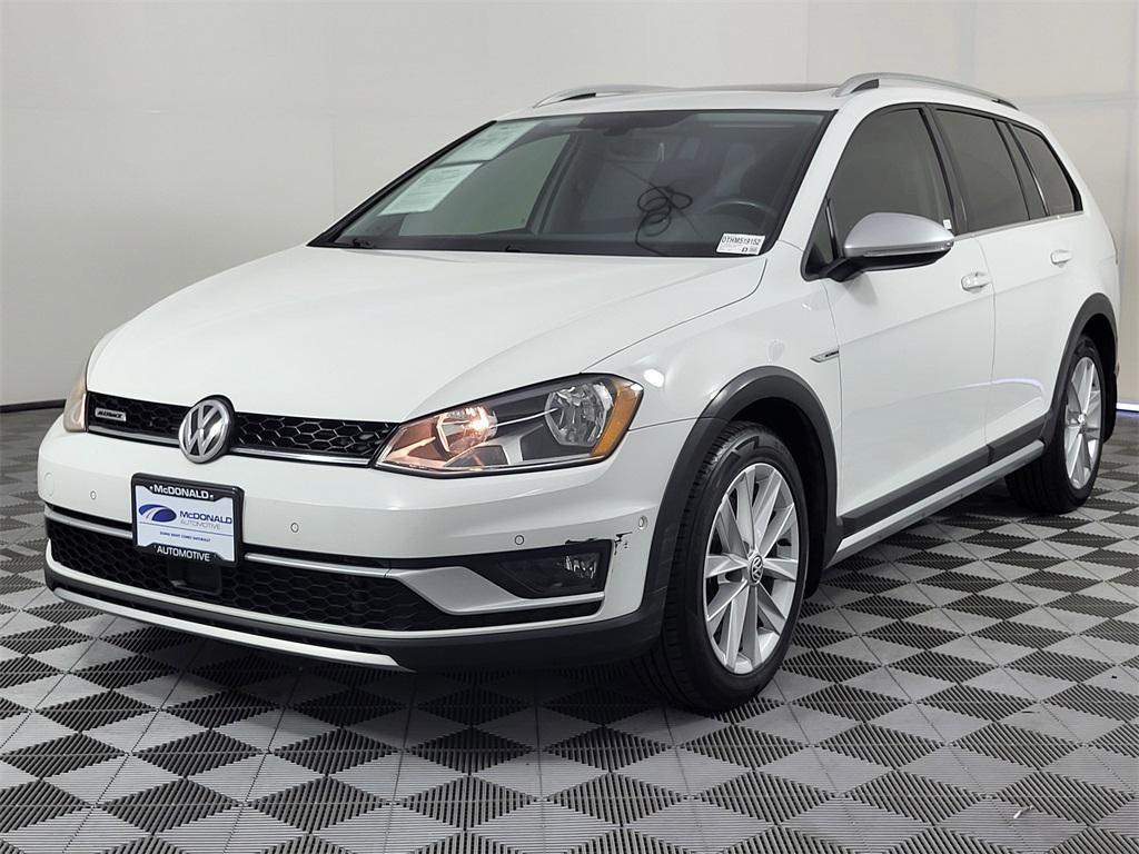 used 2017 Volkswagen Golf Alltrack car, priced at $14,000