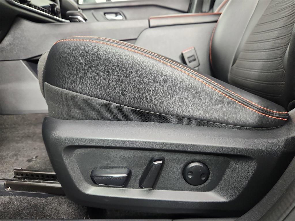 used 2025 Nissan Rogue car, priced at $32,420