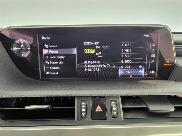 used 2020 Lexus ES 300h car, priced at $27,000