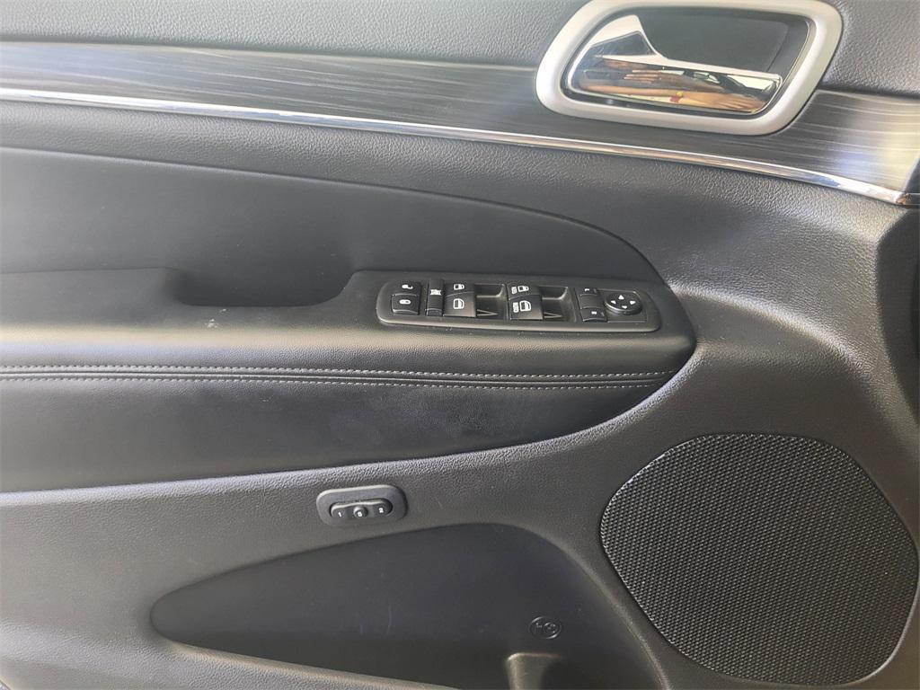 used 2020 Jeep Grand Cherokee car, priced at $26,953