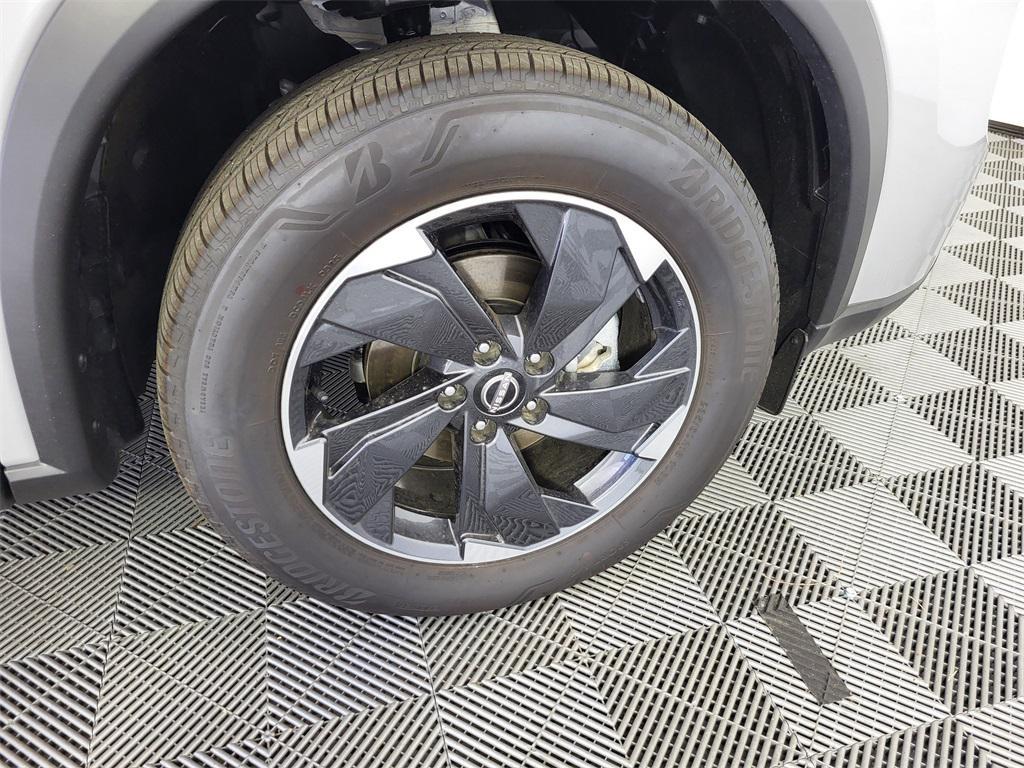 new 2025 Nissan Rogue car, priced at $29,421