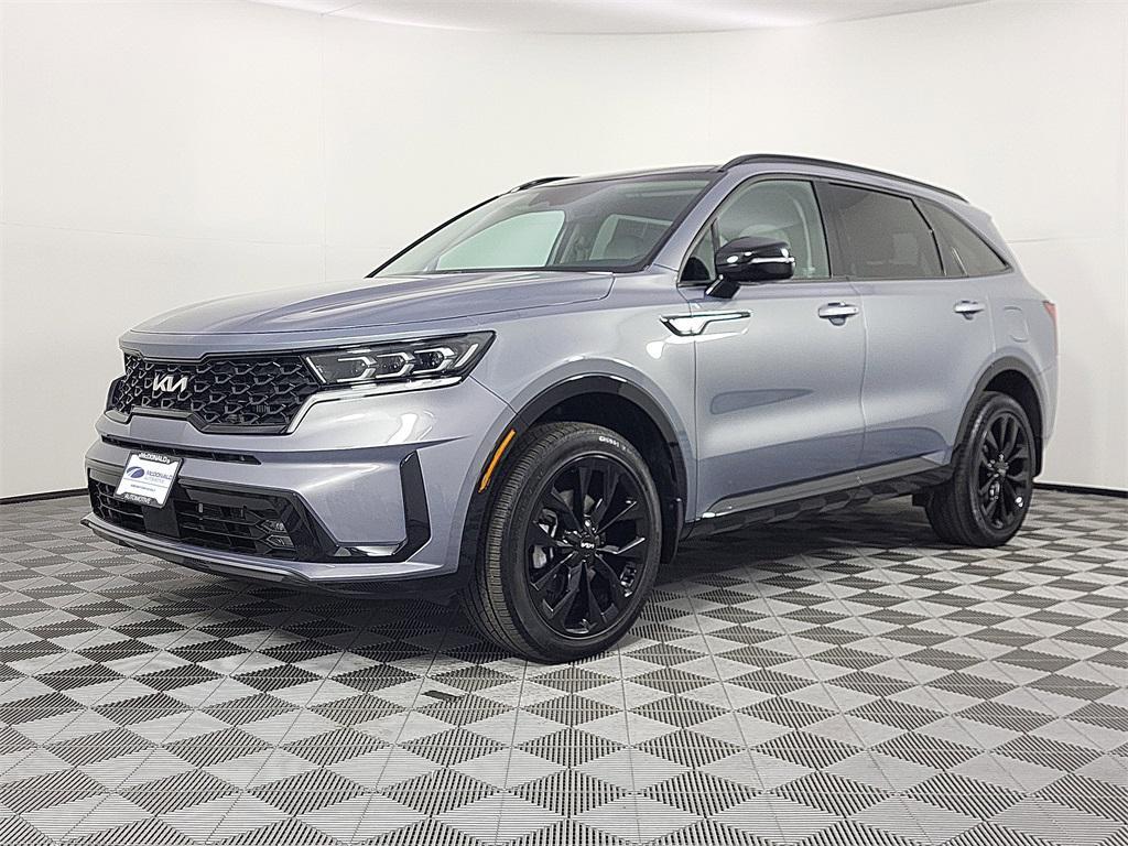 used 2023 Kia Sorento car, priced at $32,000