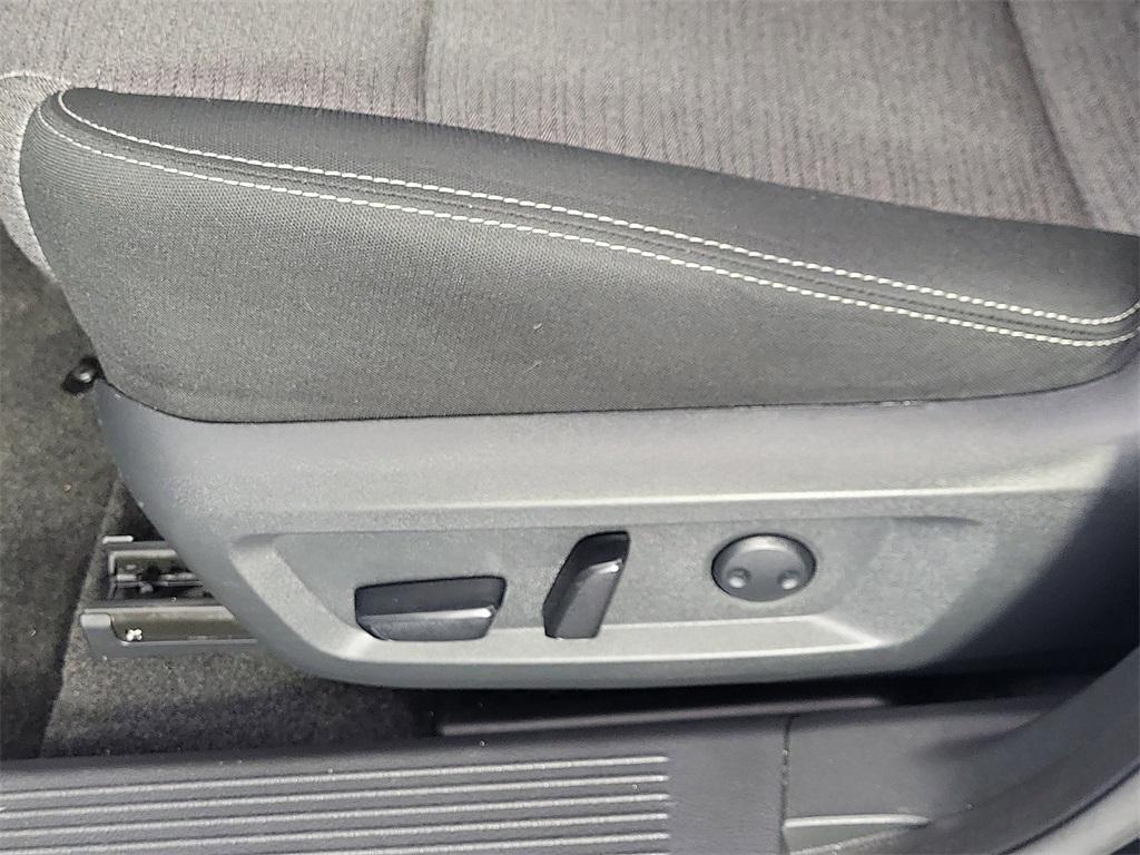 used 2022 Nissan Rogue car, priced at $21,000