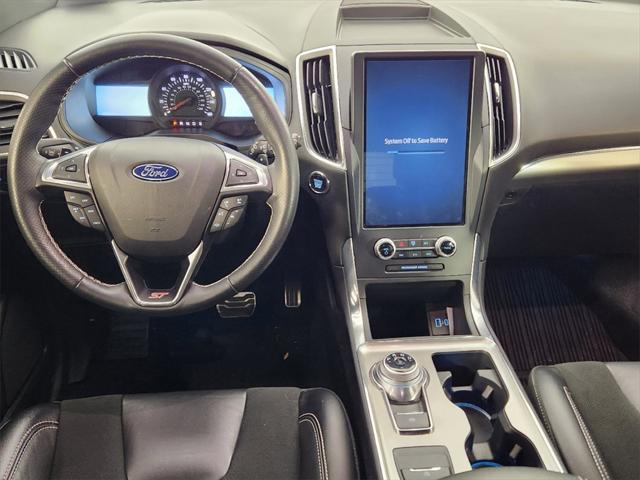 used 2023 Ford Edge car, priced at $30,900