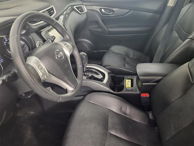 used 2016 Nissan Rogue car, priced at $11,500