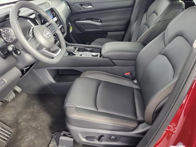 new 2025 Nissan Pathfinder car, priced at $49,312