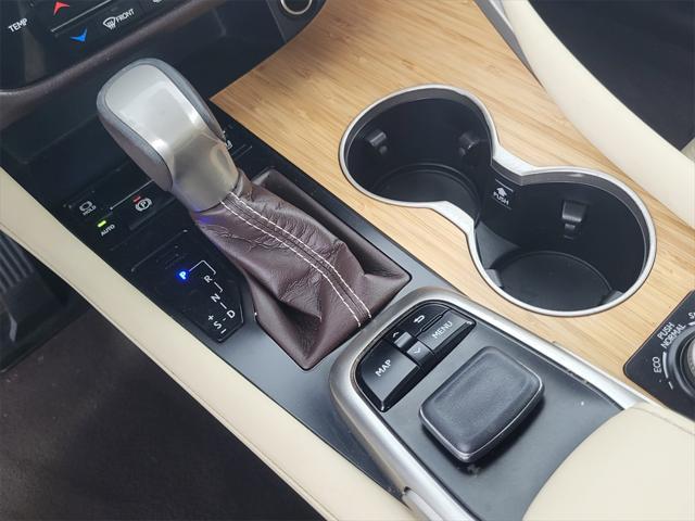 used 2019 Lexus RX 350L car, priced at $33,900