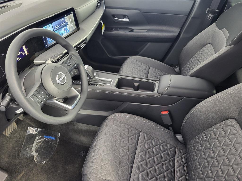 new 2025 Nissan Kicks car, priced at $28,425