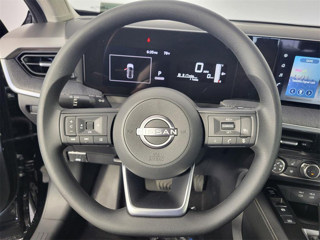 new 2025 Nissan Kicks car, priced at $28,425