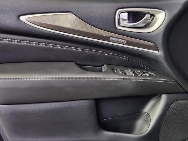 used 2020 INFINITI QX60 car, priced at $27,600