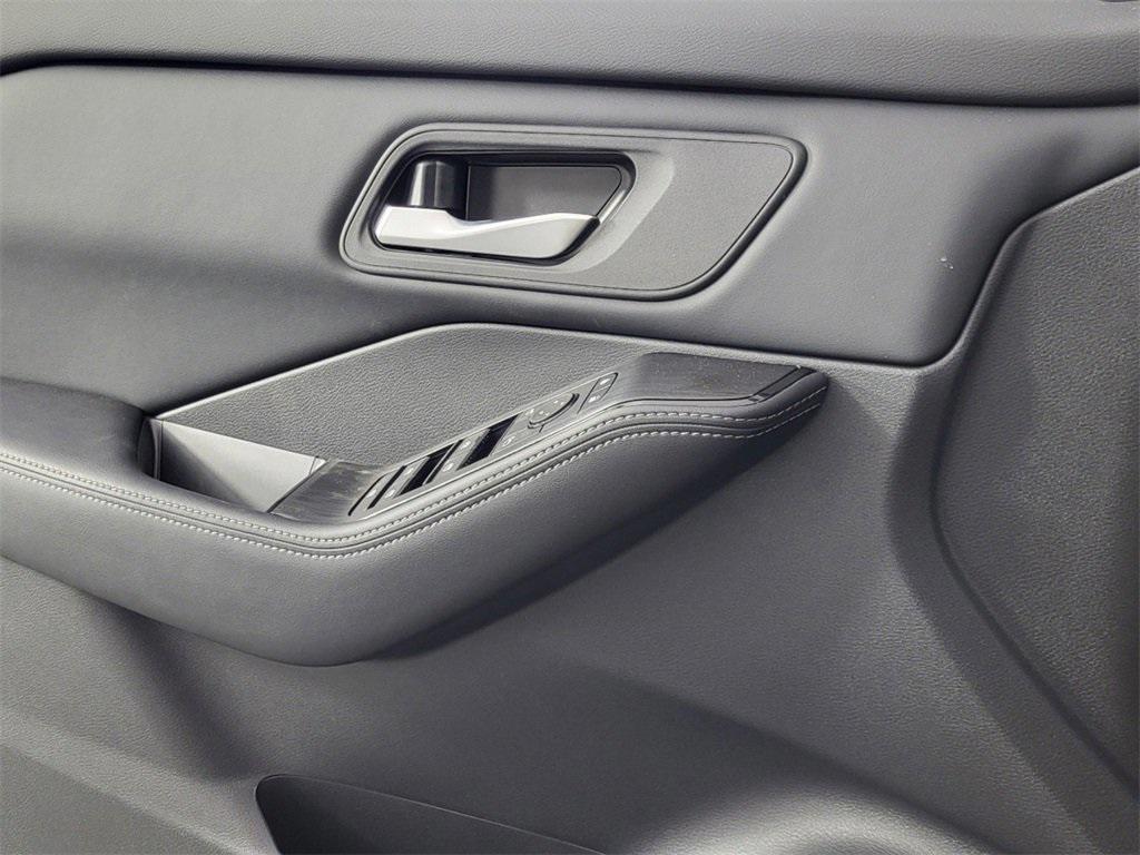 new 2025 Nissan Rogue car, priced at $30,149