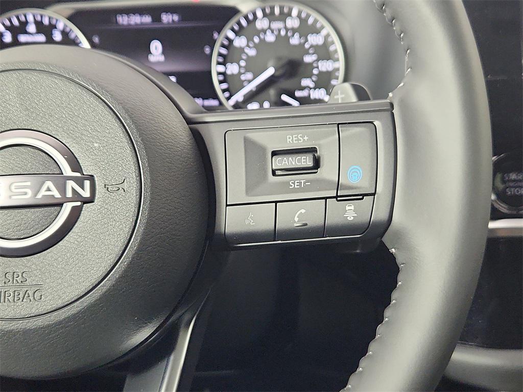 new 2025 Nissan Pathfinder car, priced at $42,205