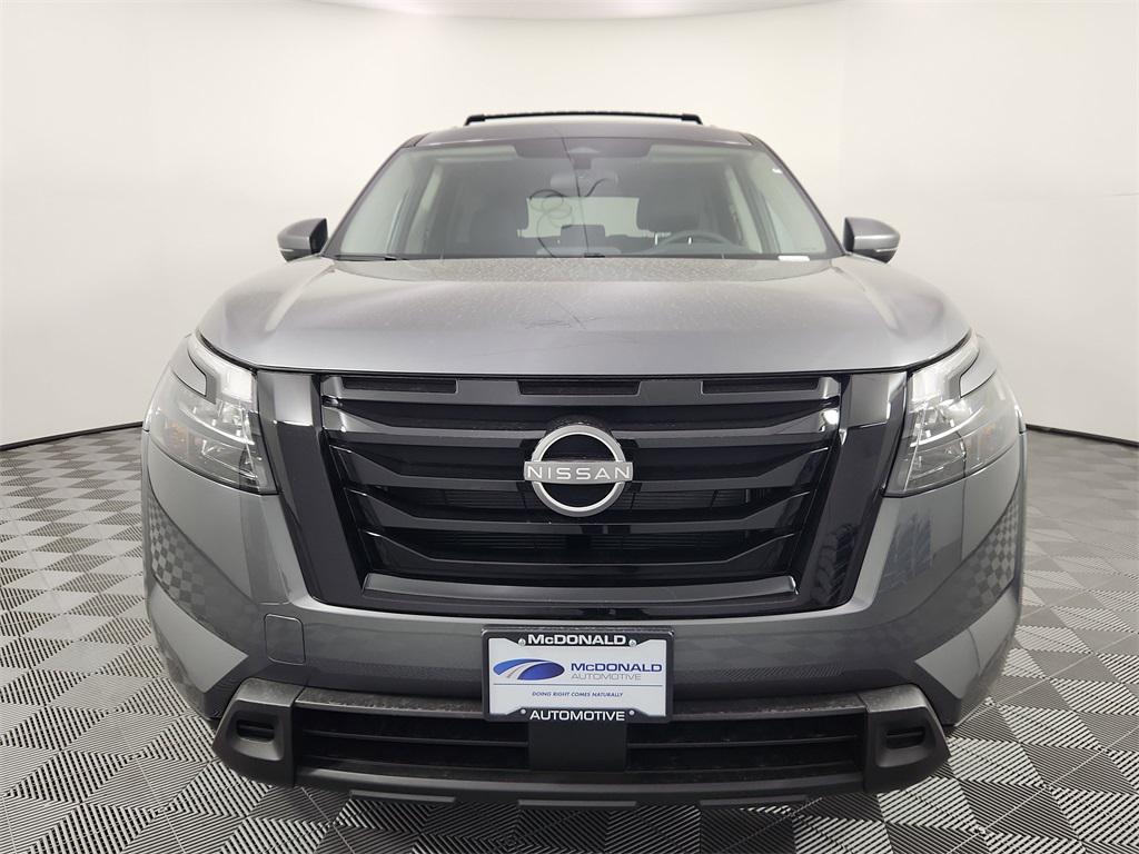 new 2025 Nissan Pathfinder car, priced at $42,205