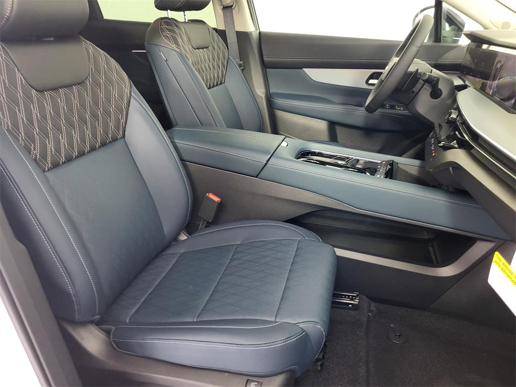 new 2025 Nissan Murano car, priced at $50,422