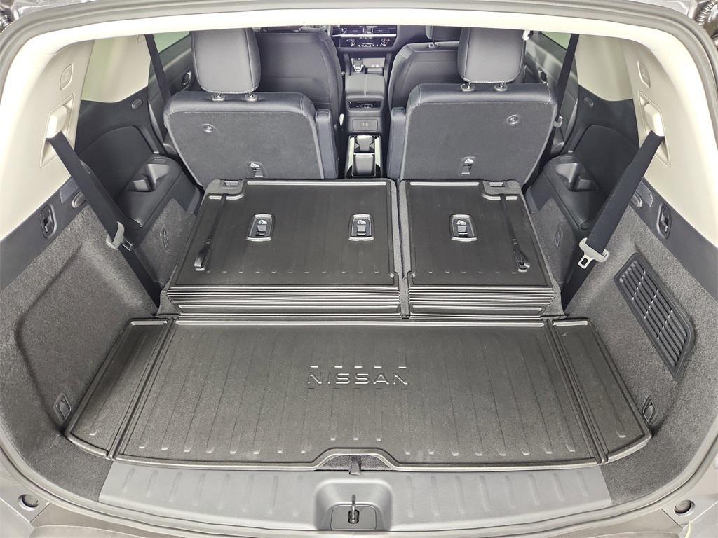 new 2025 Nissan Pathfinder car, priced at $43,910