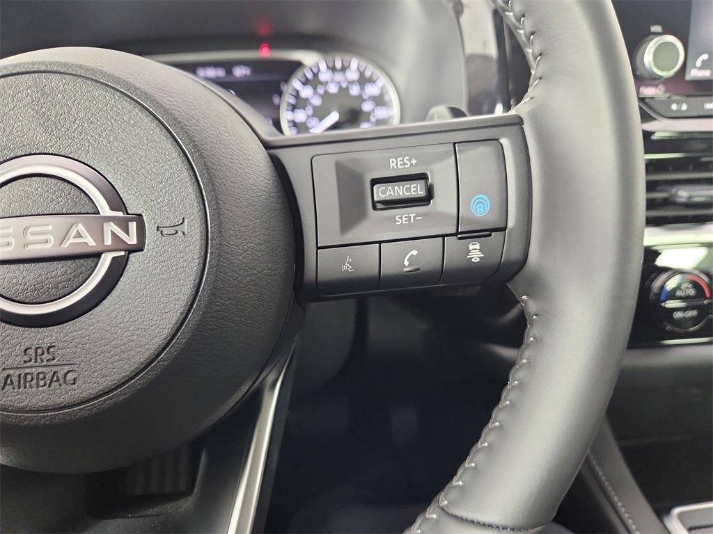 new 2025 Nissan Pathfinder car, priced at $43,910