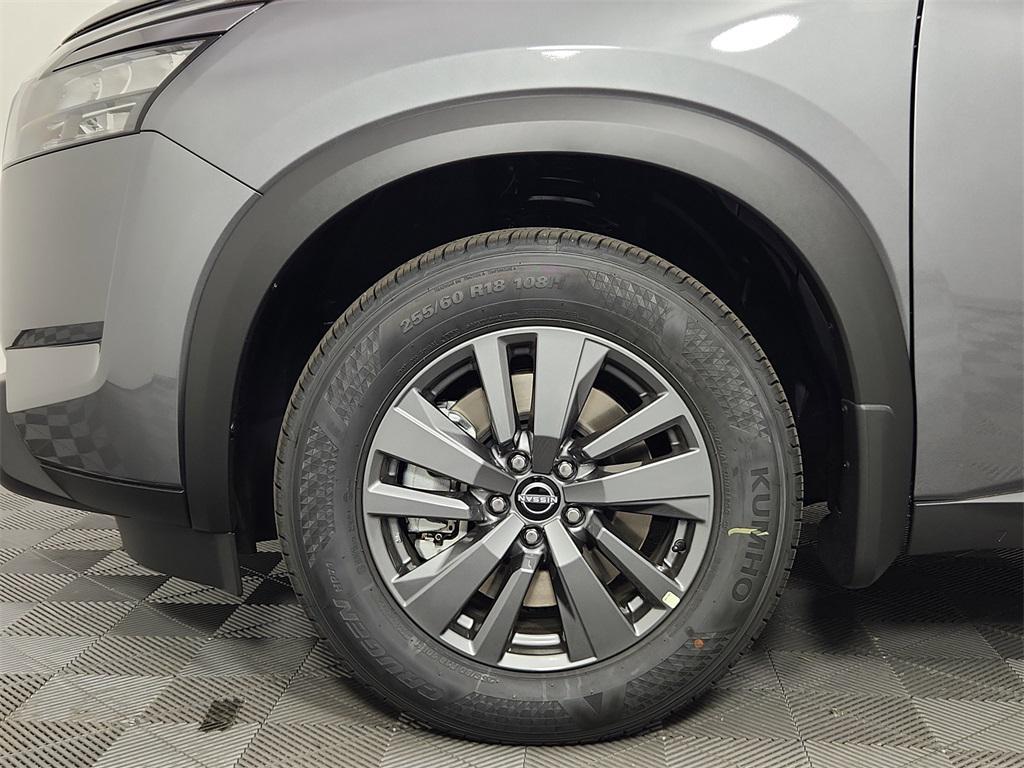 new 2025 Nissan Pathfinder car, priced at $43,910