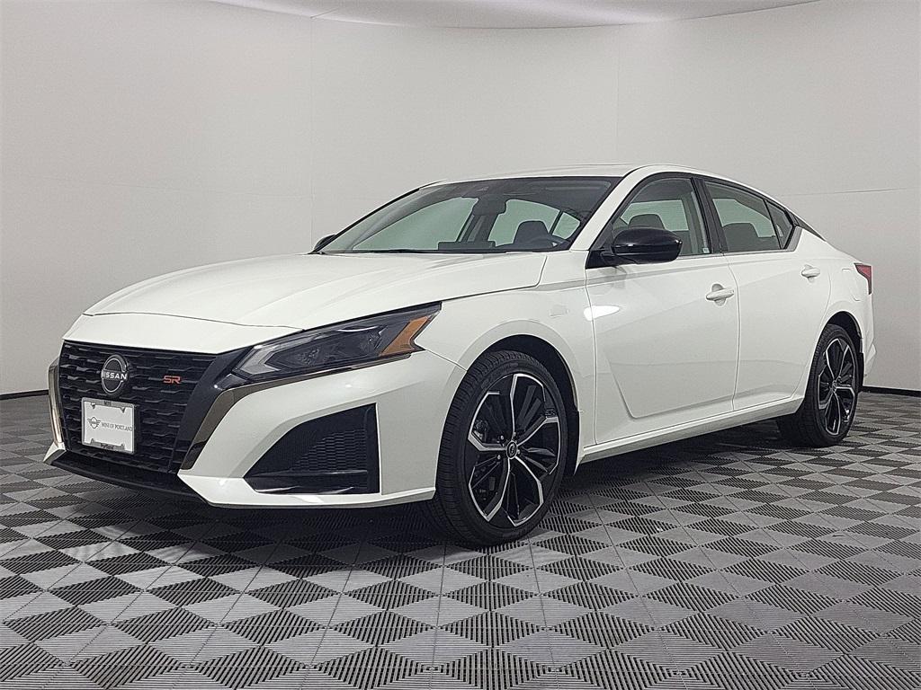 used 2023 Nissan Altima car, priced at $25,507