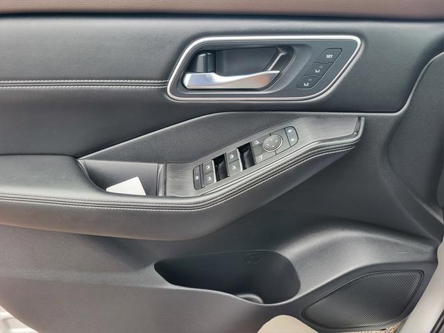 used 2021 Nissan Rogue car, priced at $27,100