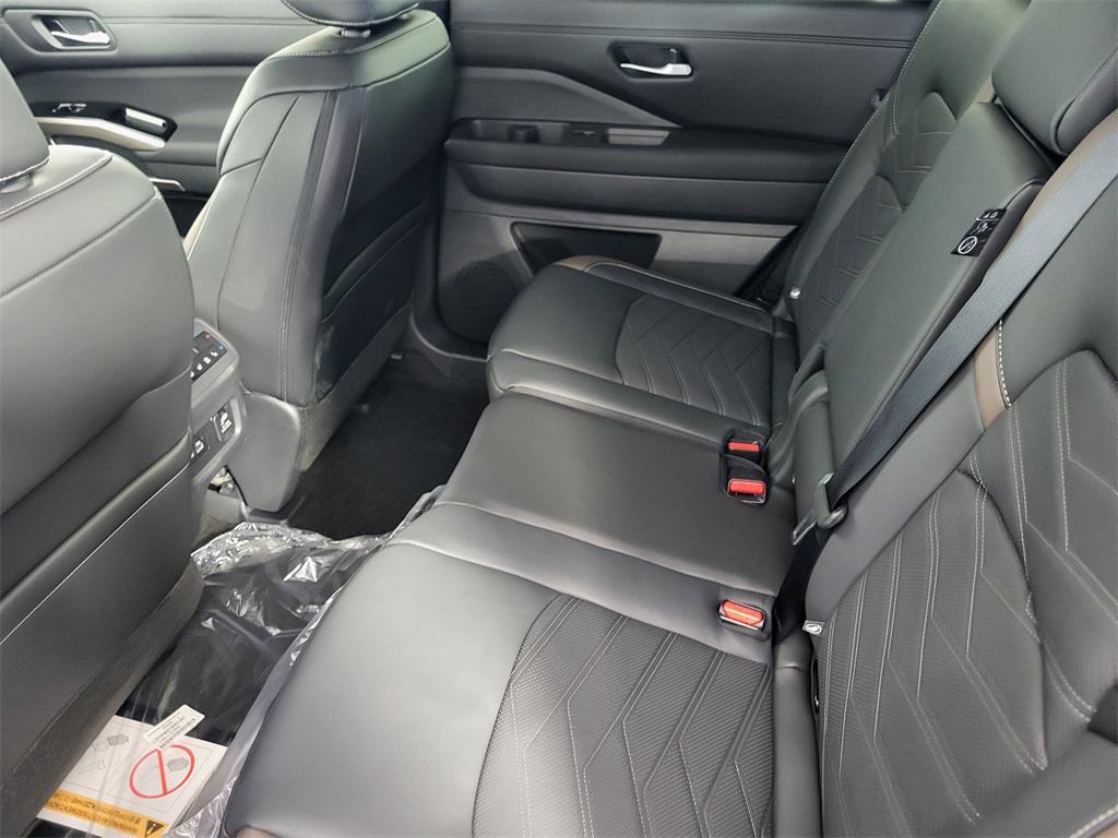 new 2025 Nissan Pathfinder car, priced at $53,136