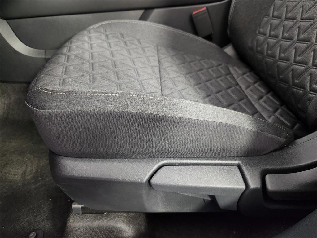 new 2025 Nissan Kicks car, priced at $28,338