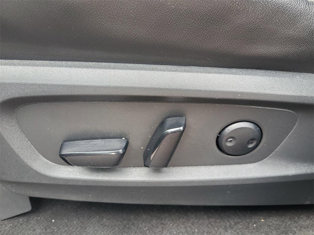 used 2023 Nissan Pathfinder car, priced at $31,500