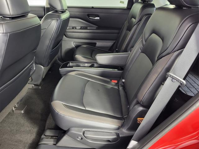 used 2022 Nissan Pathfinder car, priced at $26,000