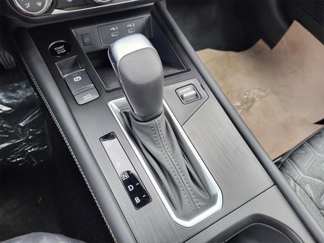 new 2025 Nissan Kicks car, priced at $27,110