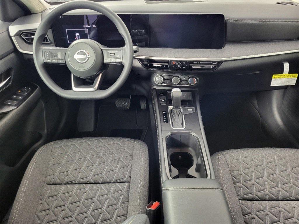 new 2025 Nissan Kicks car, priced at $27,211