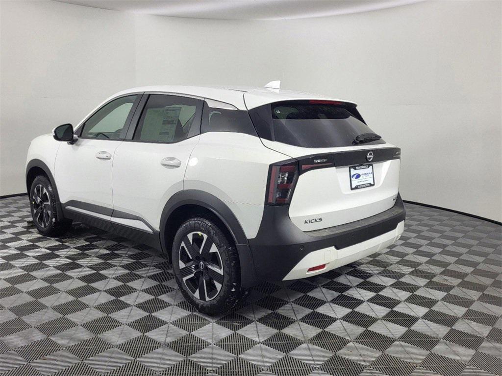 new 2025 Nissan Kicks car, priced at $27,211