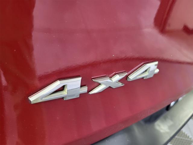 used 2015 Jeep Cherokee car, priced at $8,500