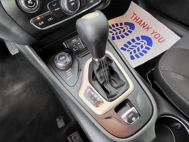 used 2015 Jeep Cherokee car, priced at $8,500