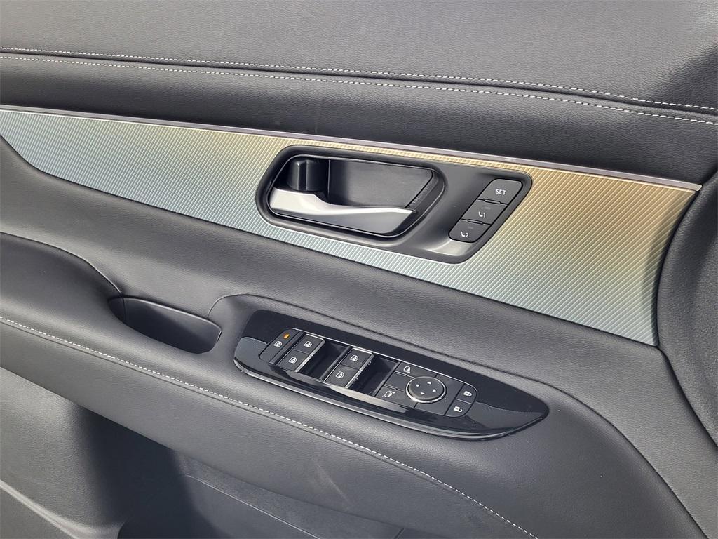 new 2025 Nissan Murano car, priced at $47,890