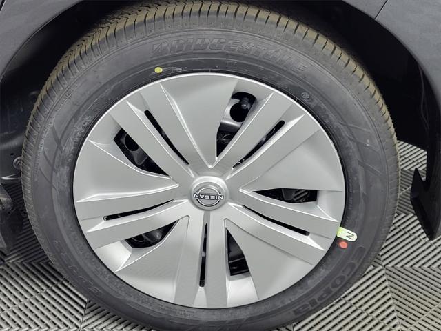 new 2025 Nissan Leaf car, priced at $13,649