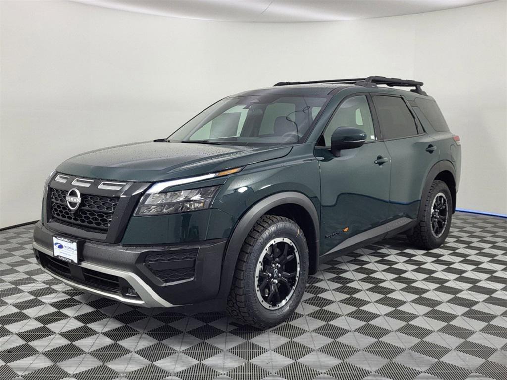 new 2025 Nissan Pathfinder car, priced at $45,712