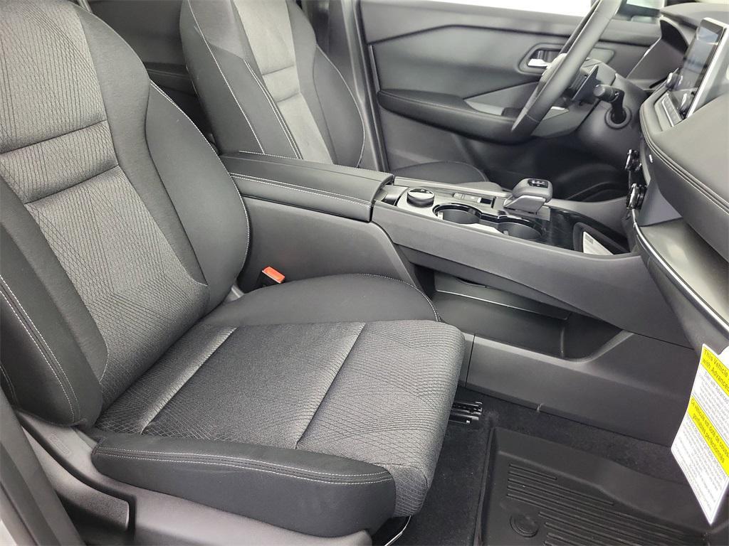 new 2025 Nissan Rogue car, priced at $29,625