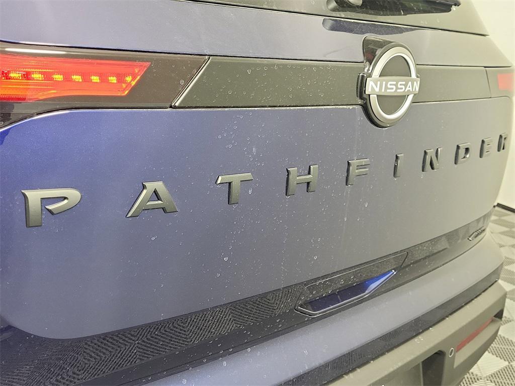 new 2025 Nissan Pathfinder car, priced at $41,407