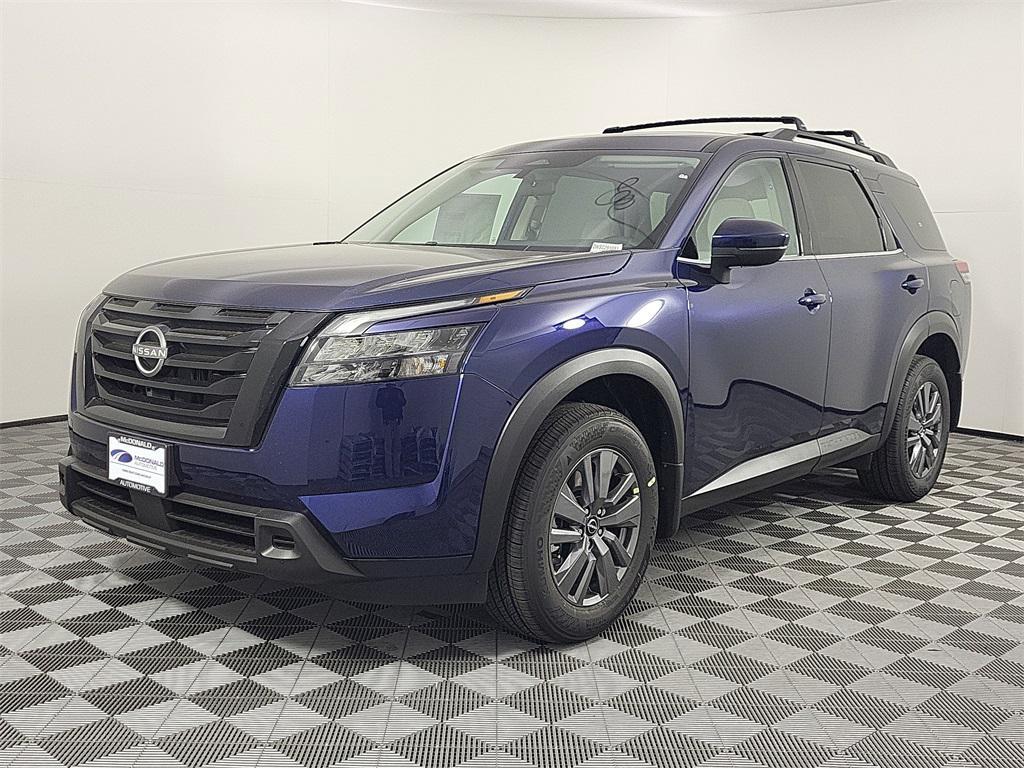new 2025 Nissan Pathfinder car, priced at $41,407